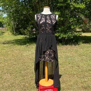 Morgan & Co Black Lace Sleeveless High Lo Mini Chiffon Formal Dress Size 9/10